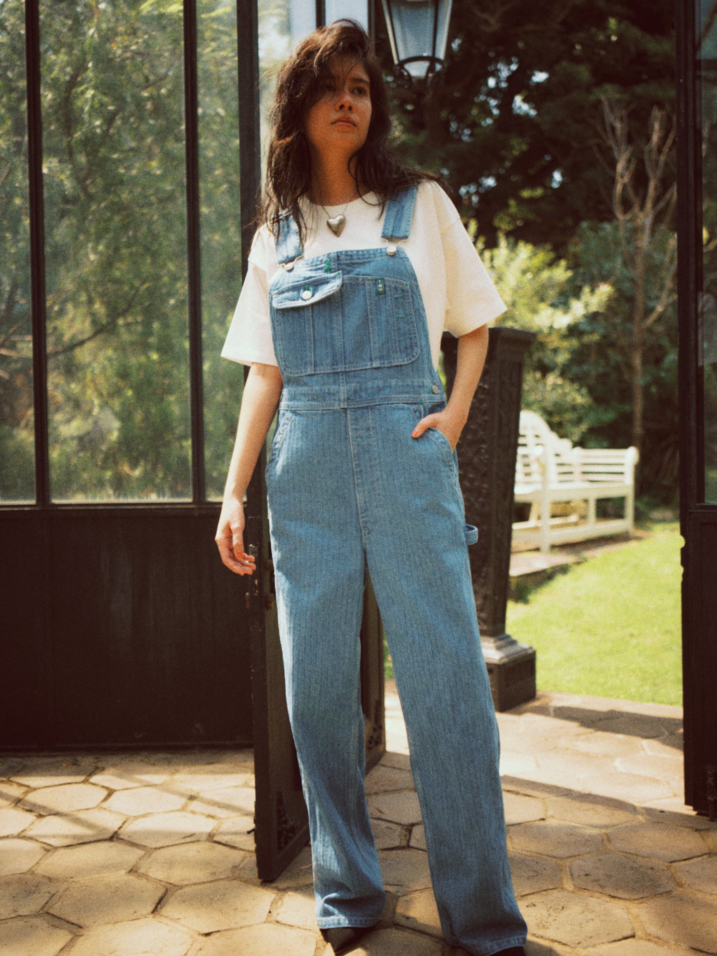 バイオレットルーム デニム オールインワン ネイビー パール ボリュームスリーブ VIOLETTE ROOM/バイオレットルーム デニムオールインワン