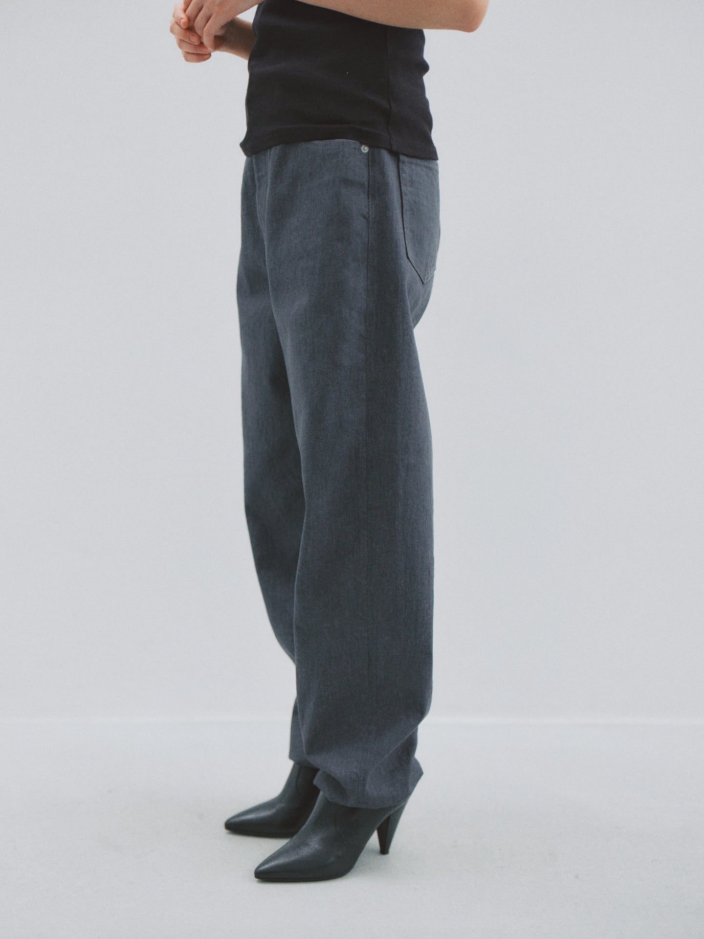 TNH ROWENA JEAN (gray)