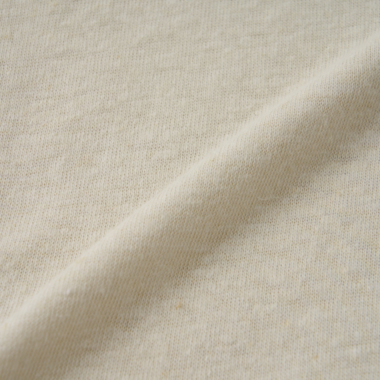 GEMMA HALF SLEEVE TEE (lt beige)