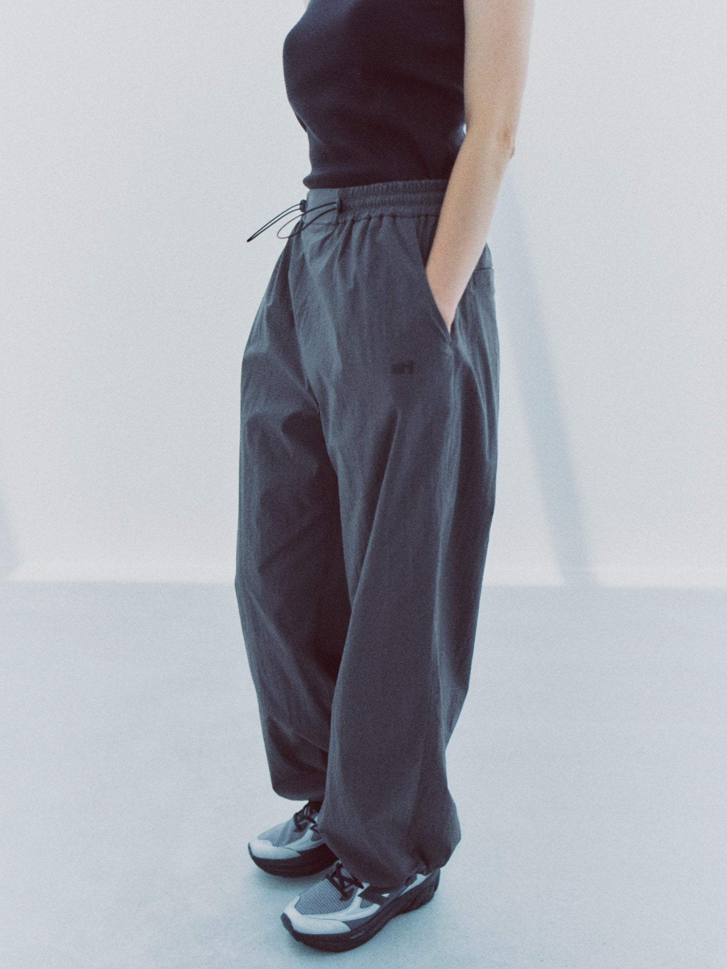 VISBY PANT (charcoal gray)