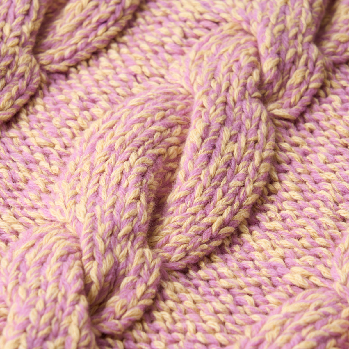 INVERLEITH VEST  (pink × yellow)