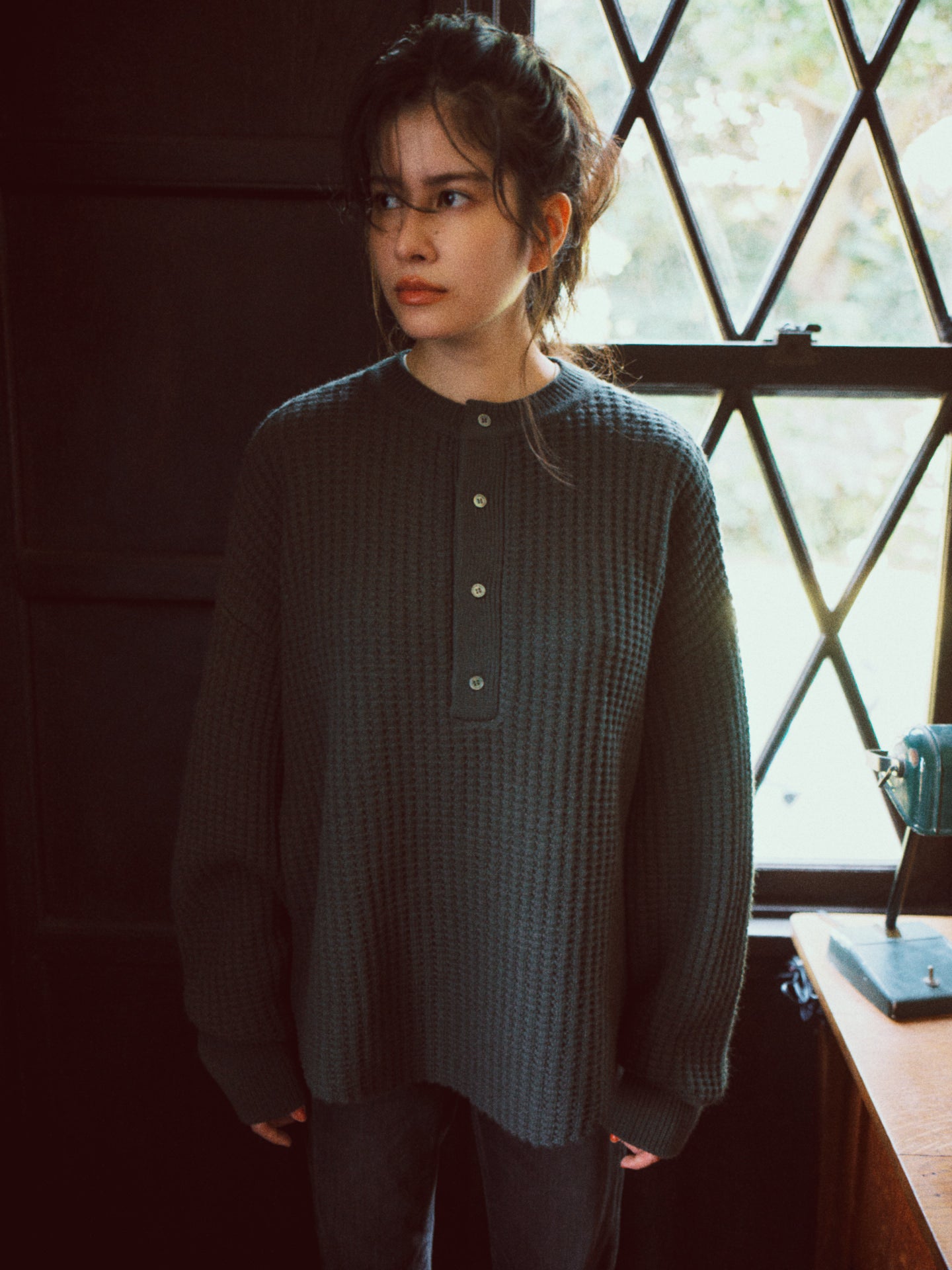 FRANKIE SWEATER (black forest)