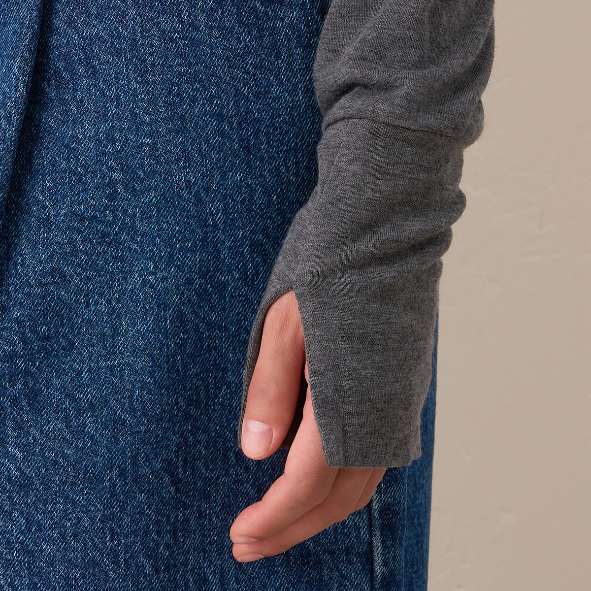 BELAIR LONG SLEEVE (charcoal gray)