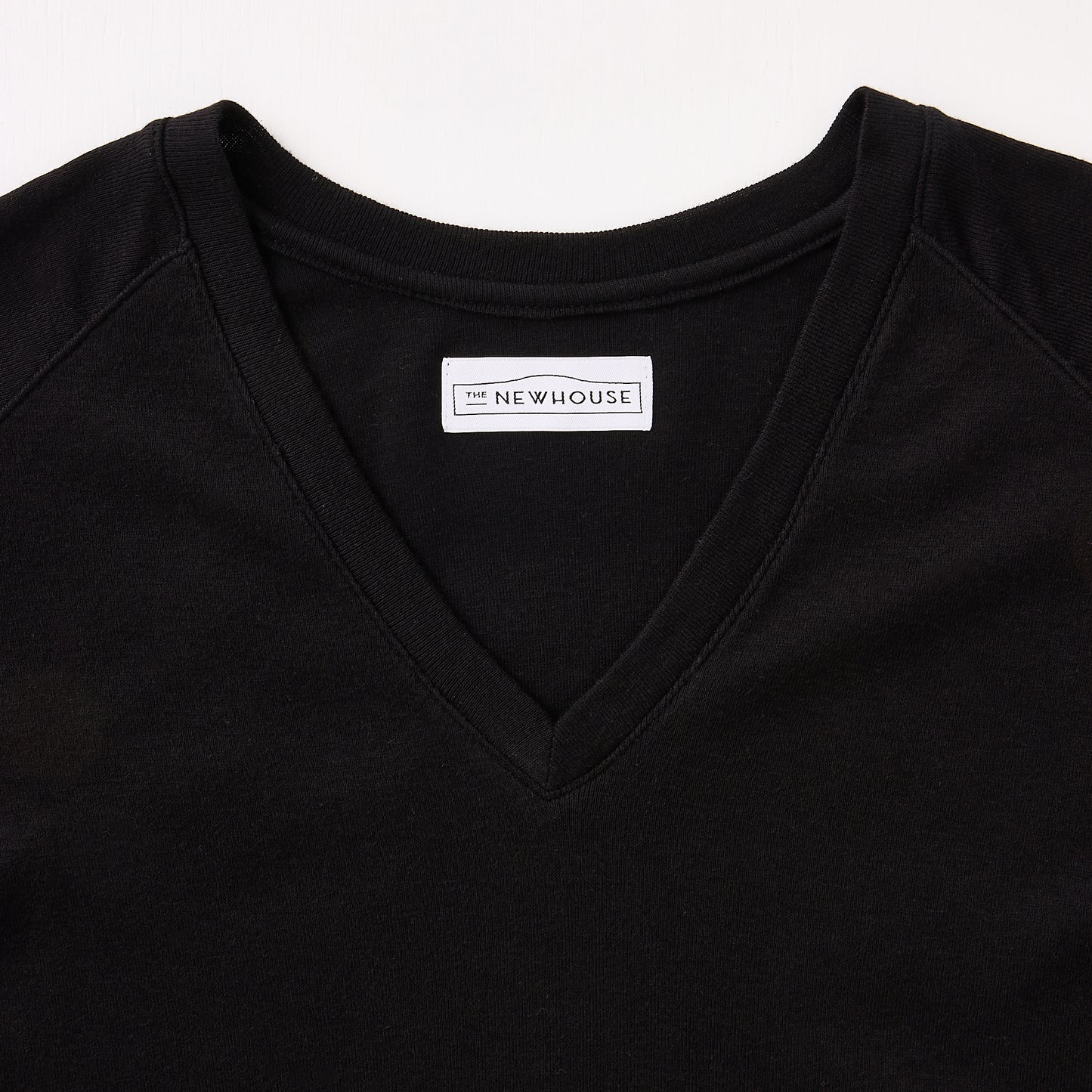 THURLOE V NECK (smoked blue)