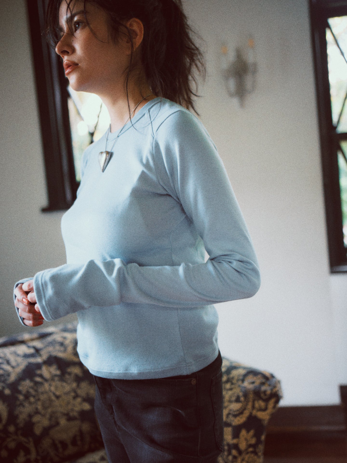 THURLOE CREW NECK (smoked blue)