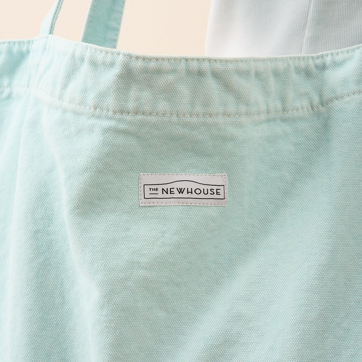 TNH NEIGHBOR TOTE