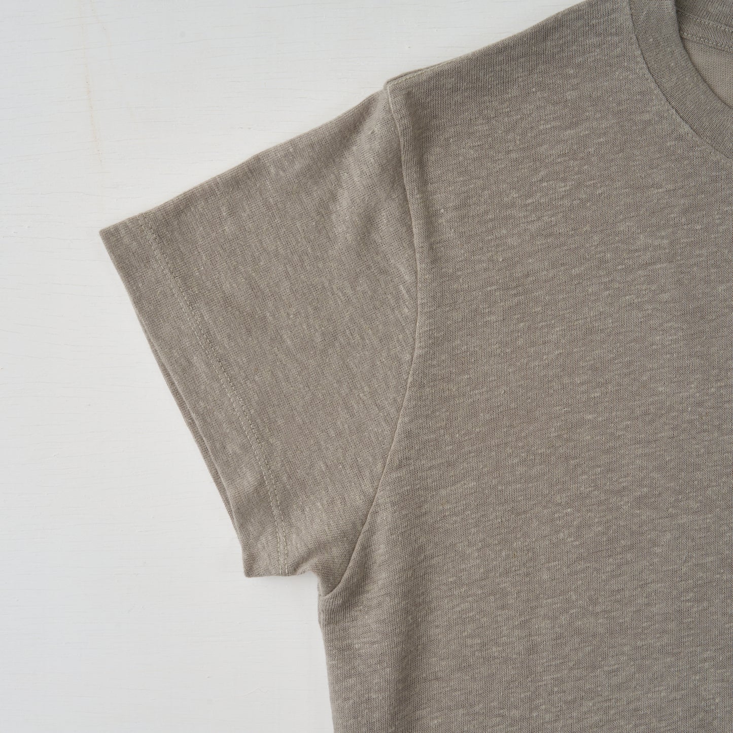 GEMMA HALF SLEEVE TEE (sage)