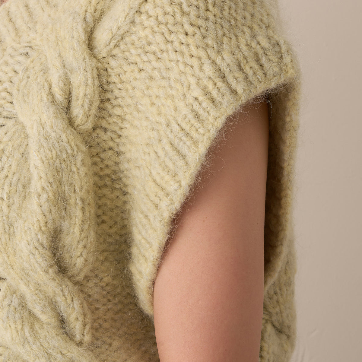 INVERLEITH VEST  (yellow)
