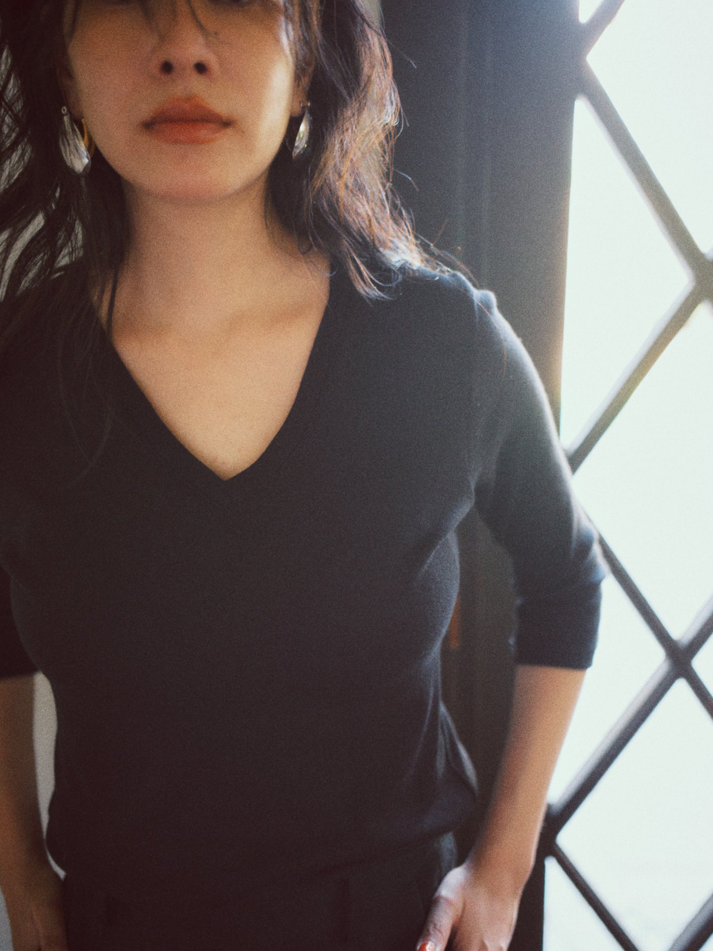 THURLOE V NECK (black)