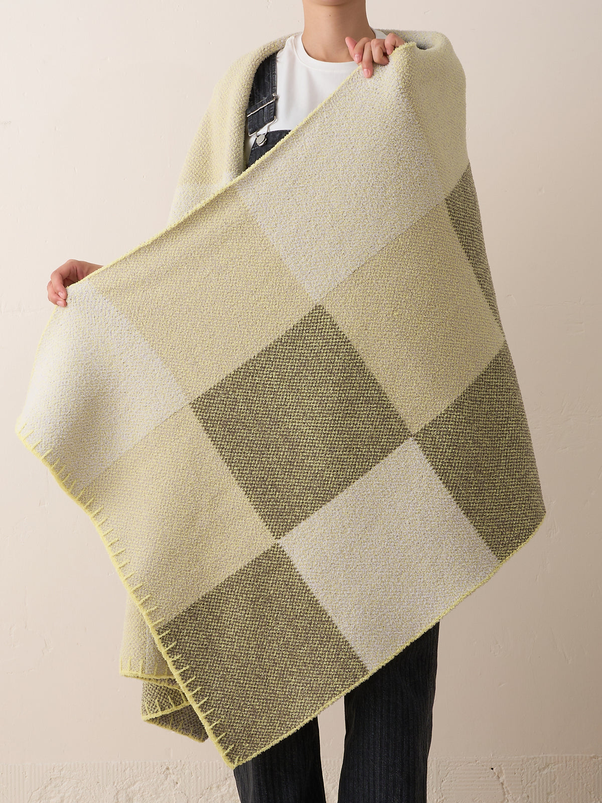 ALVA STOLE  (yellow)