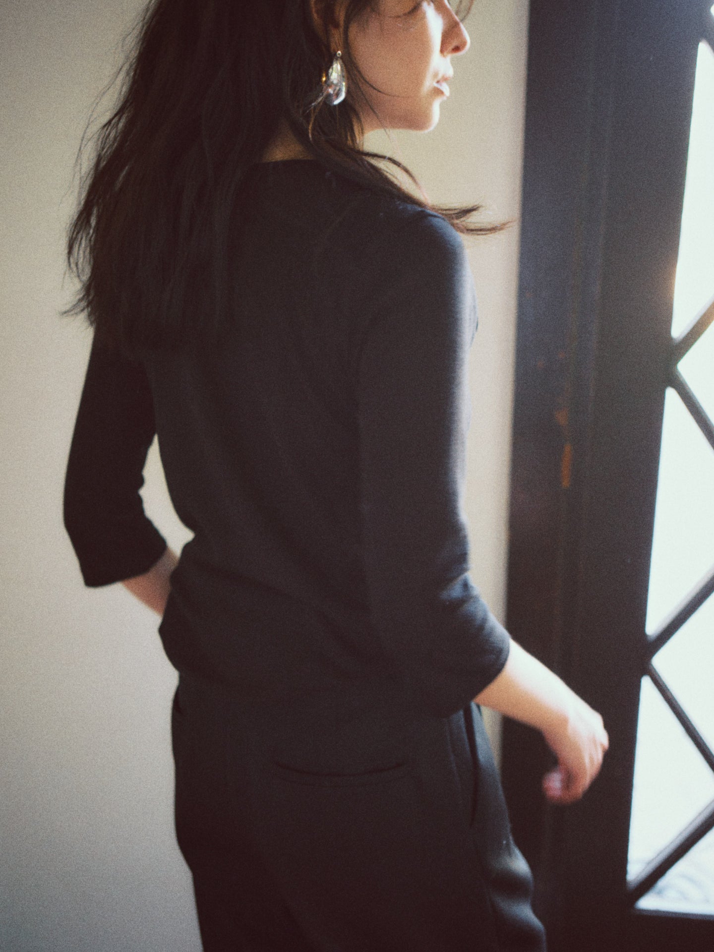 THURLOE V NECK (black)