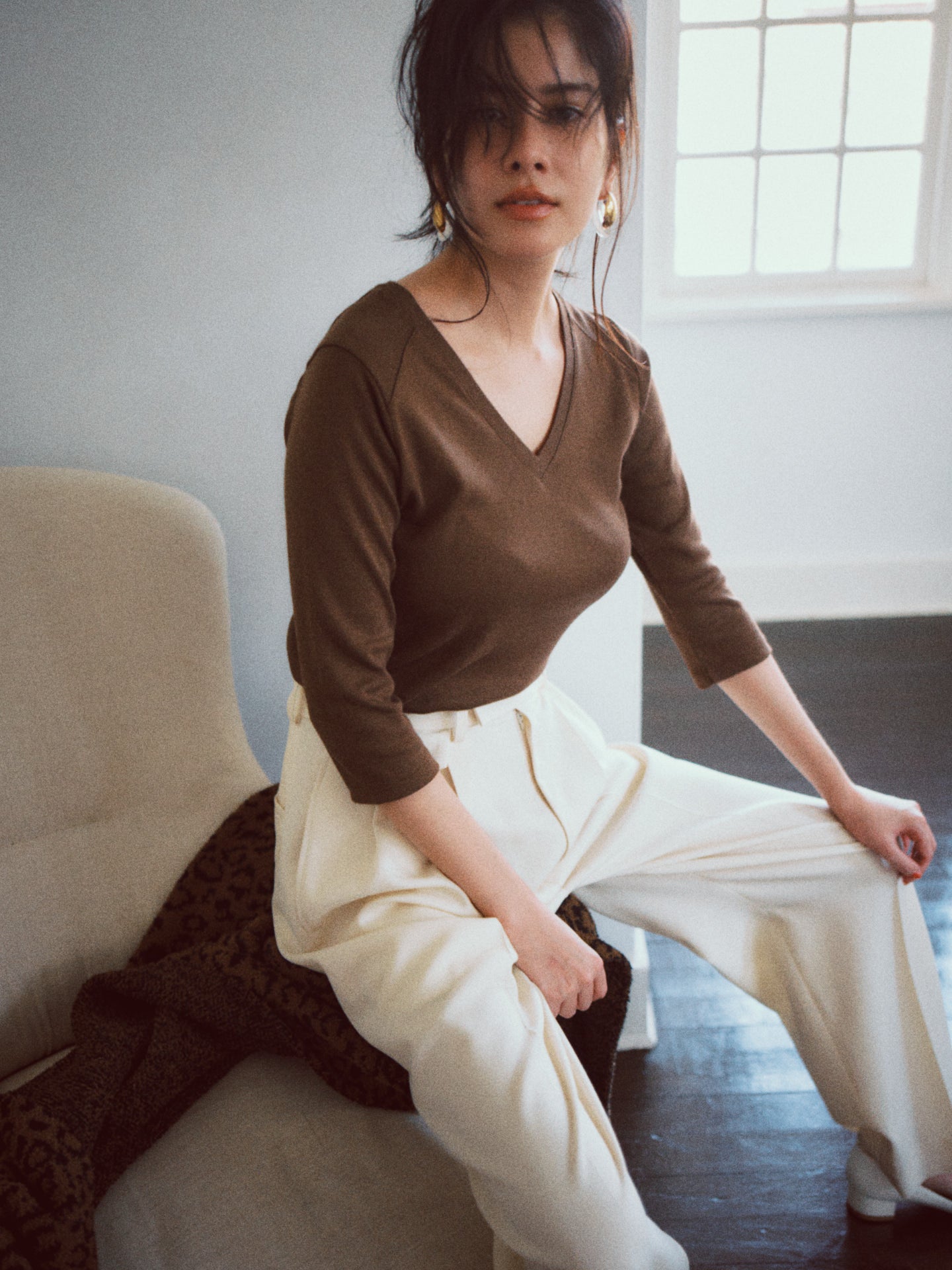 THURLOE V NECK (coffee)