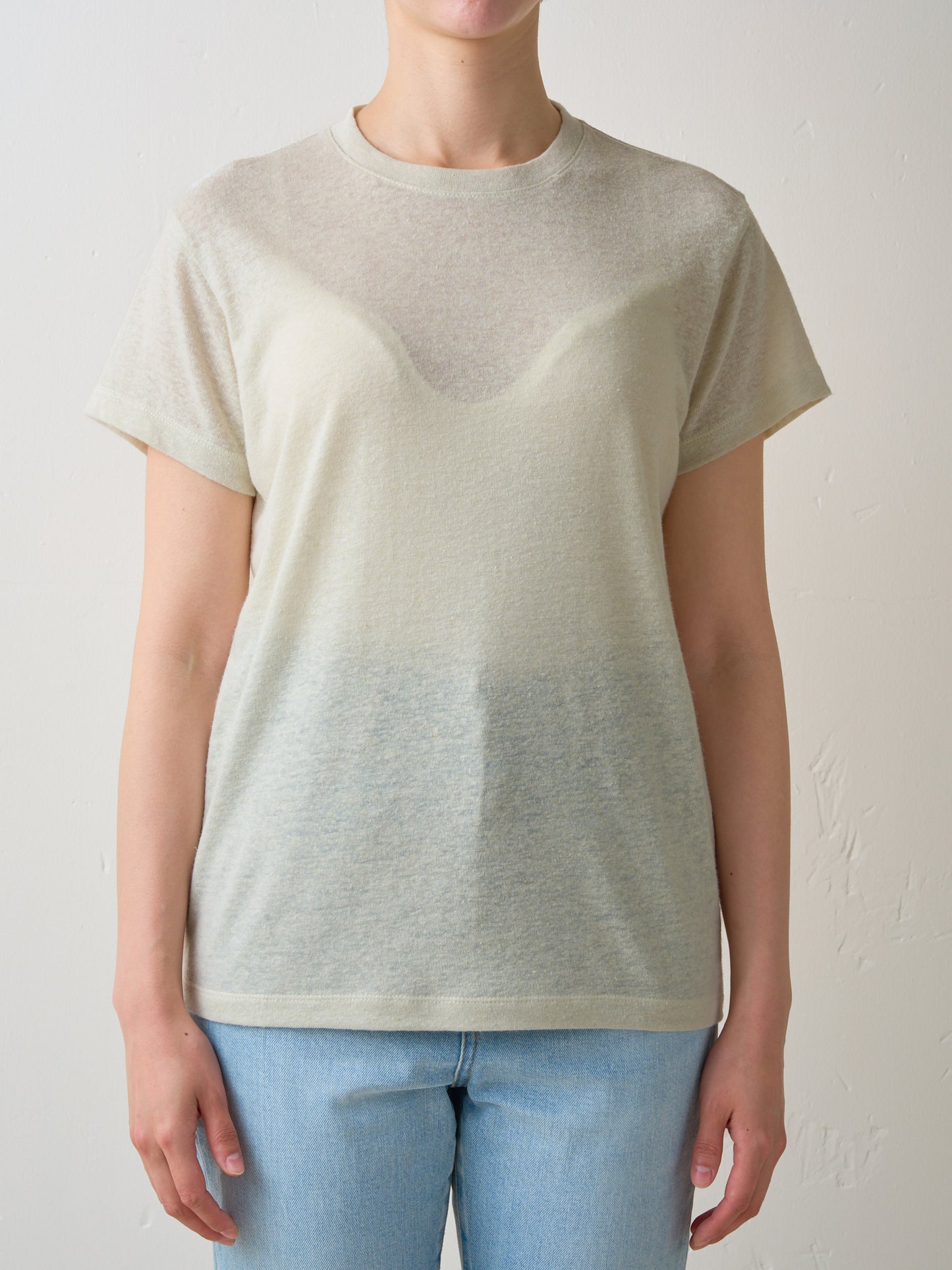 GEMMA HALF SLEEVE TEE (lt beige)