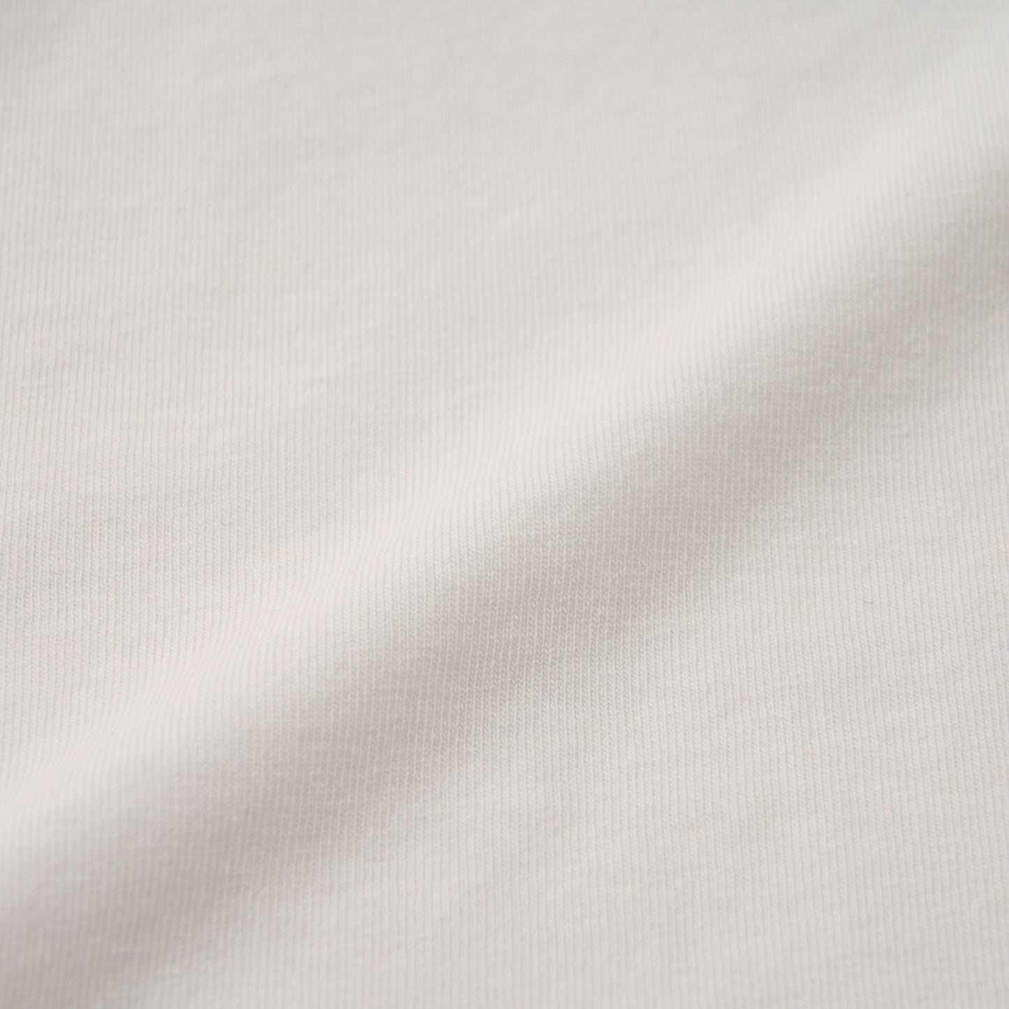KIKI BABY TEE (white)