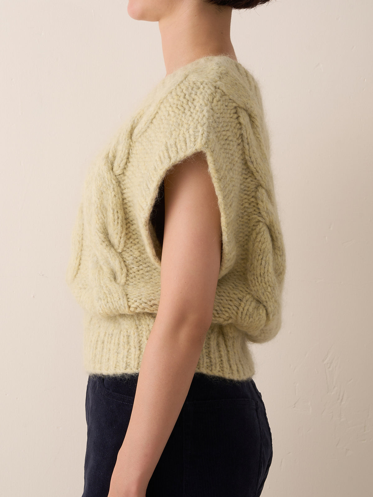 INVERLEITH VEST  (yellow)