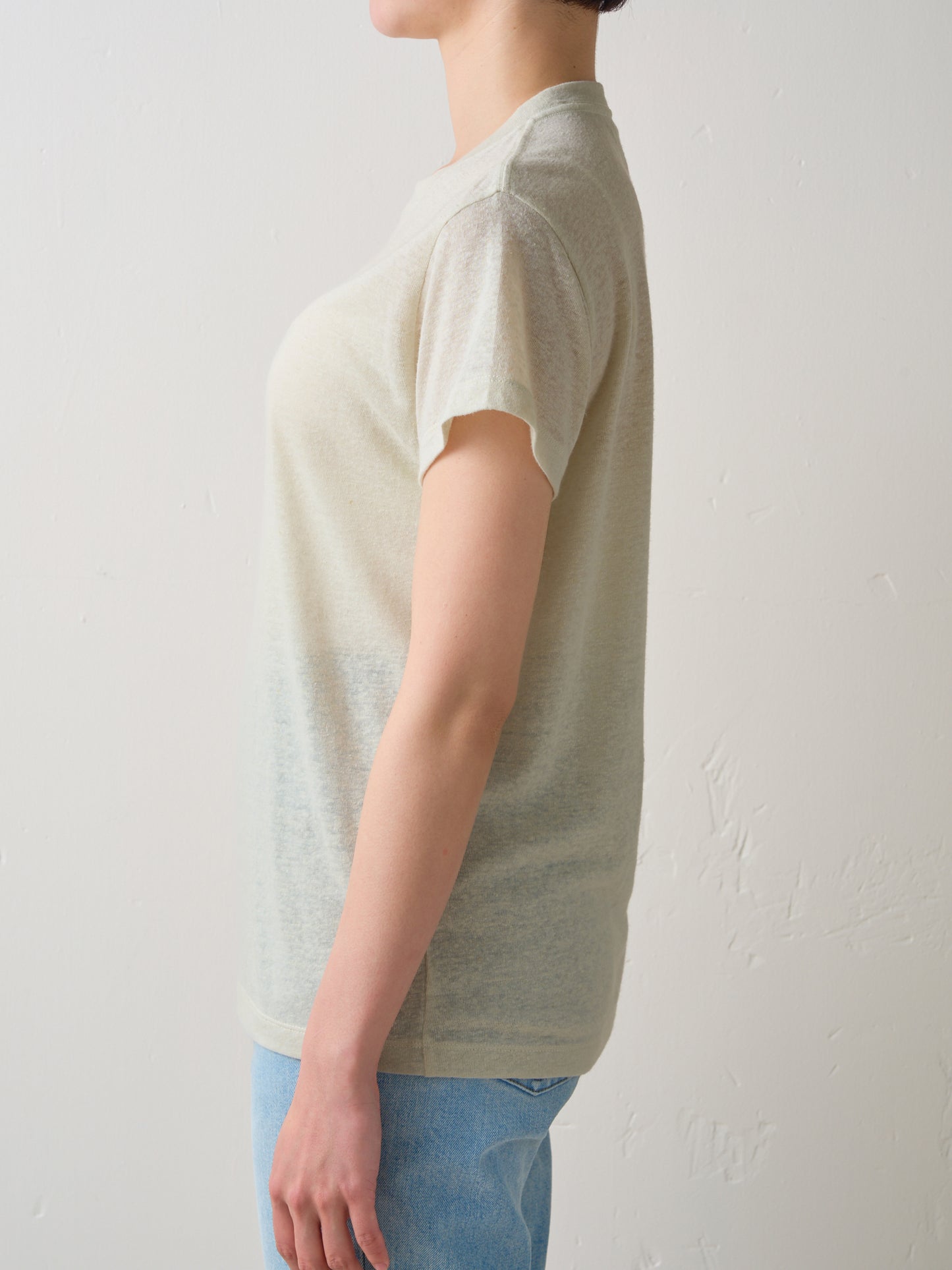 GEMMA HALF SLEEVE TEE (lt beige)