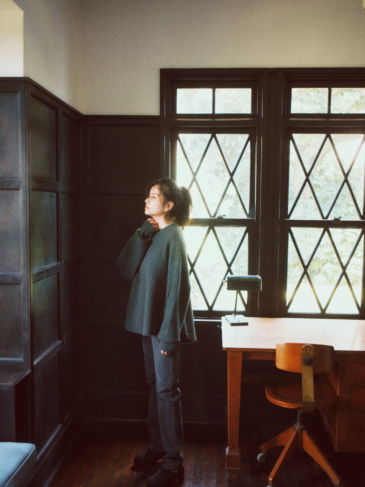 FRANKIE SWEATER (black forest)