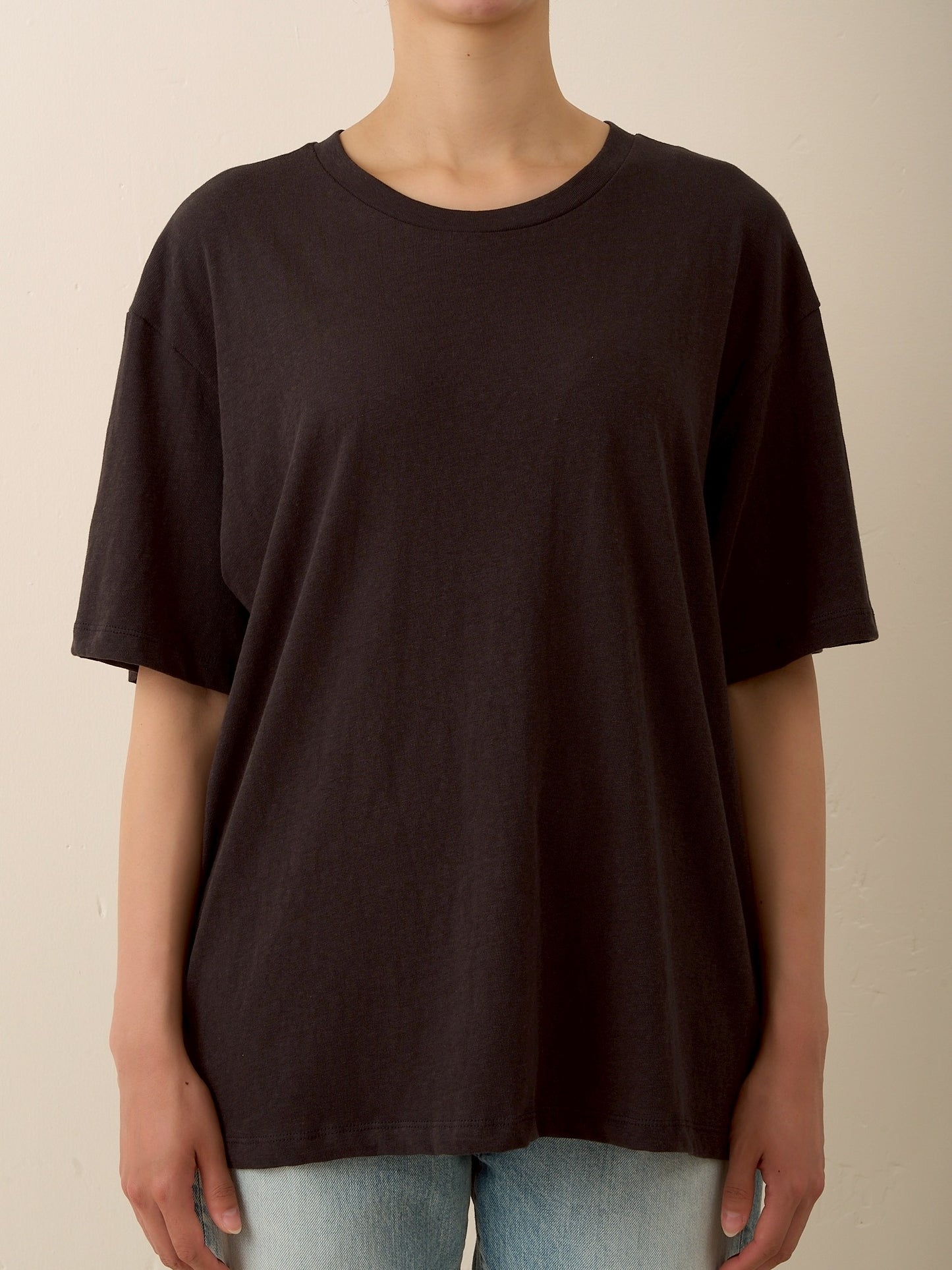 ASTOR BOY FRIEND TEE (charcoal gray)