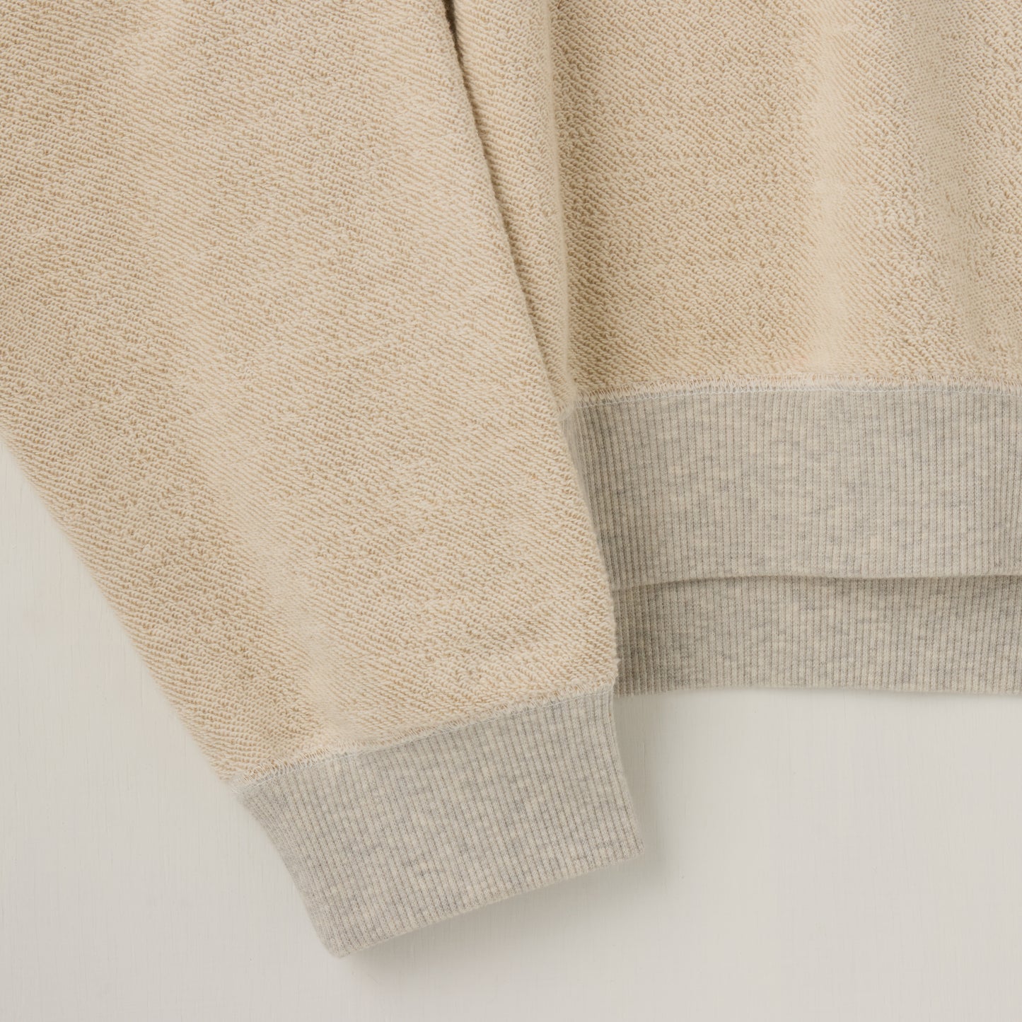 RICHMOND CREW NECK (beige)