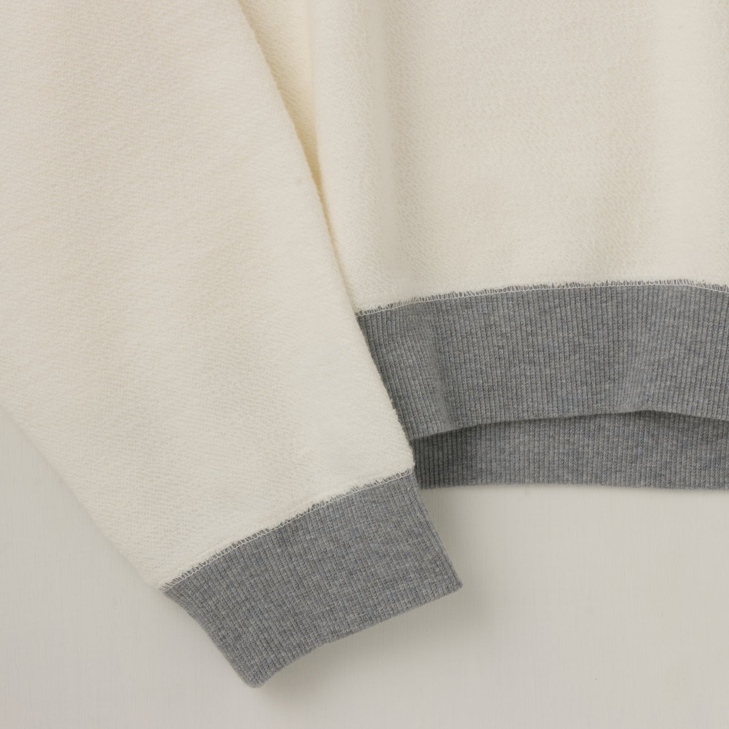 RICHMOND CREW NECK (white)