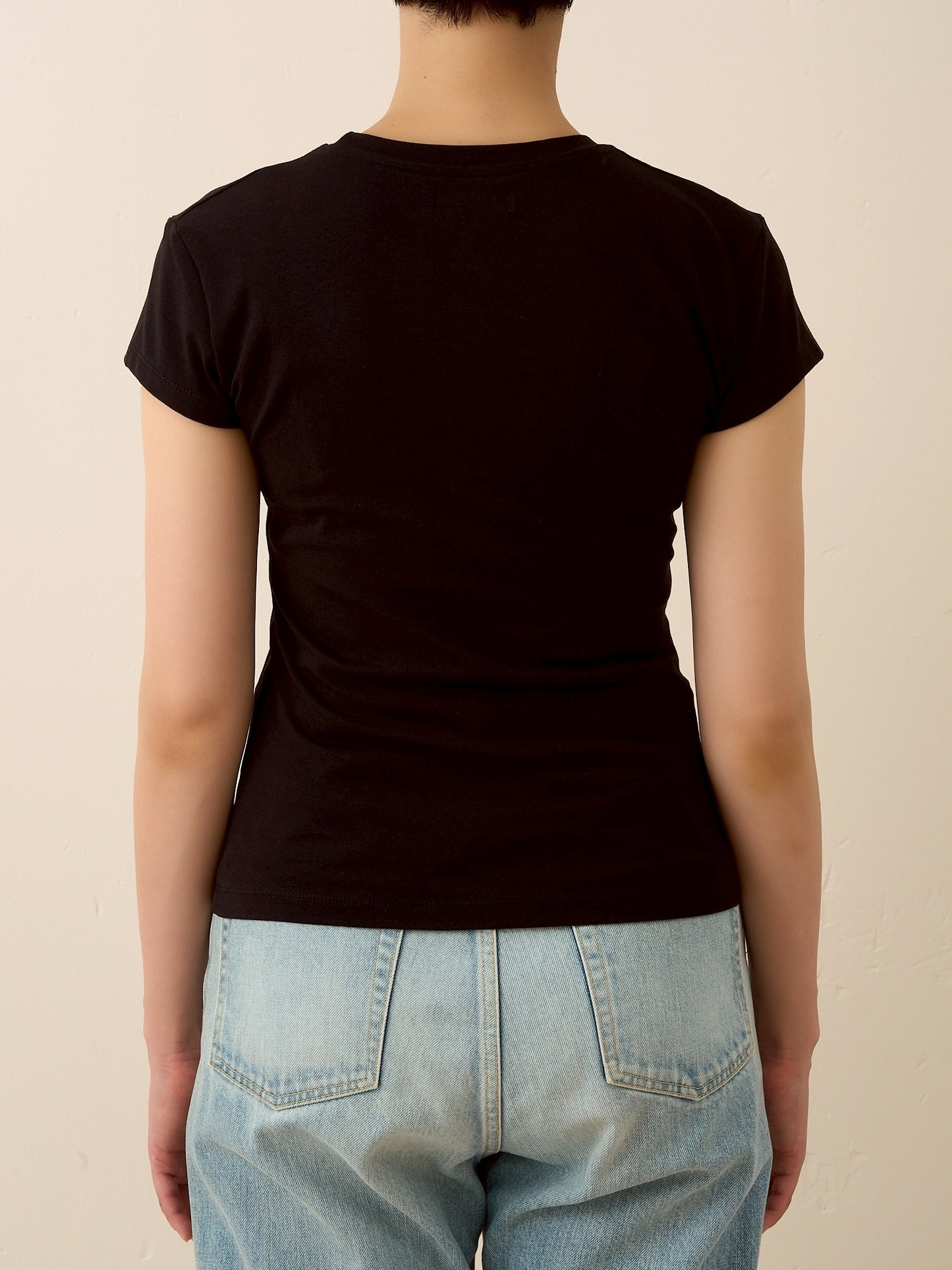 KIKI BABY TEE (black)