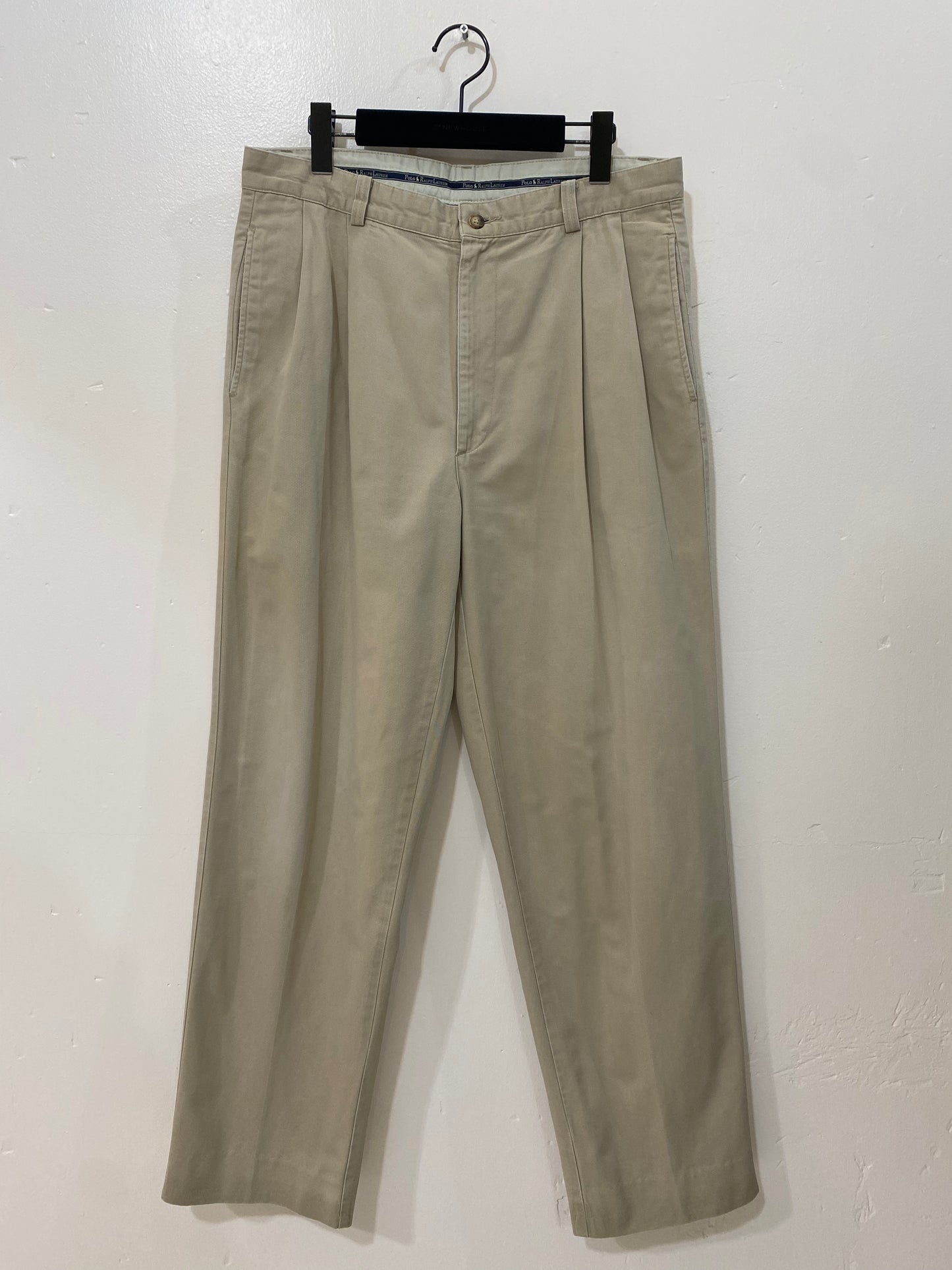 (古着) チノパンツ.１